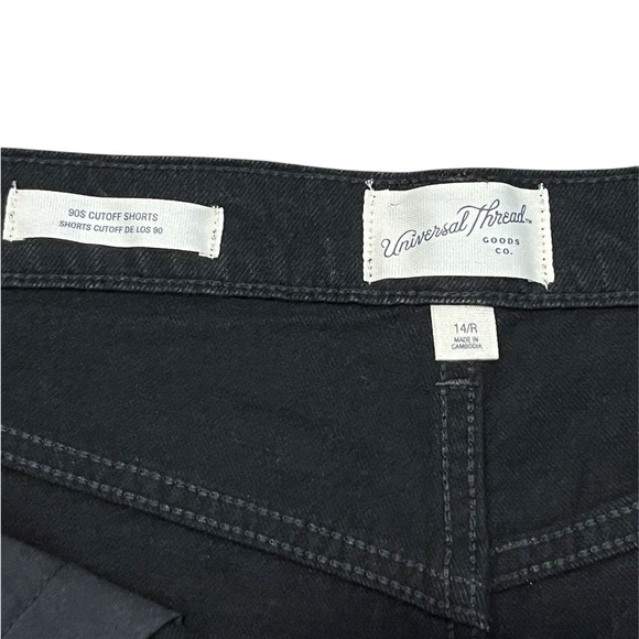 Universal Thread Women’s Black Denim Shorts Size: 14 Regular - Picture 5 of 8